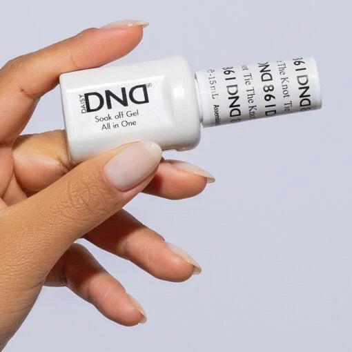 DND Gel Nail Polish 861 Tie The Knot