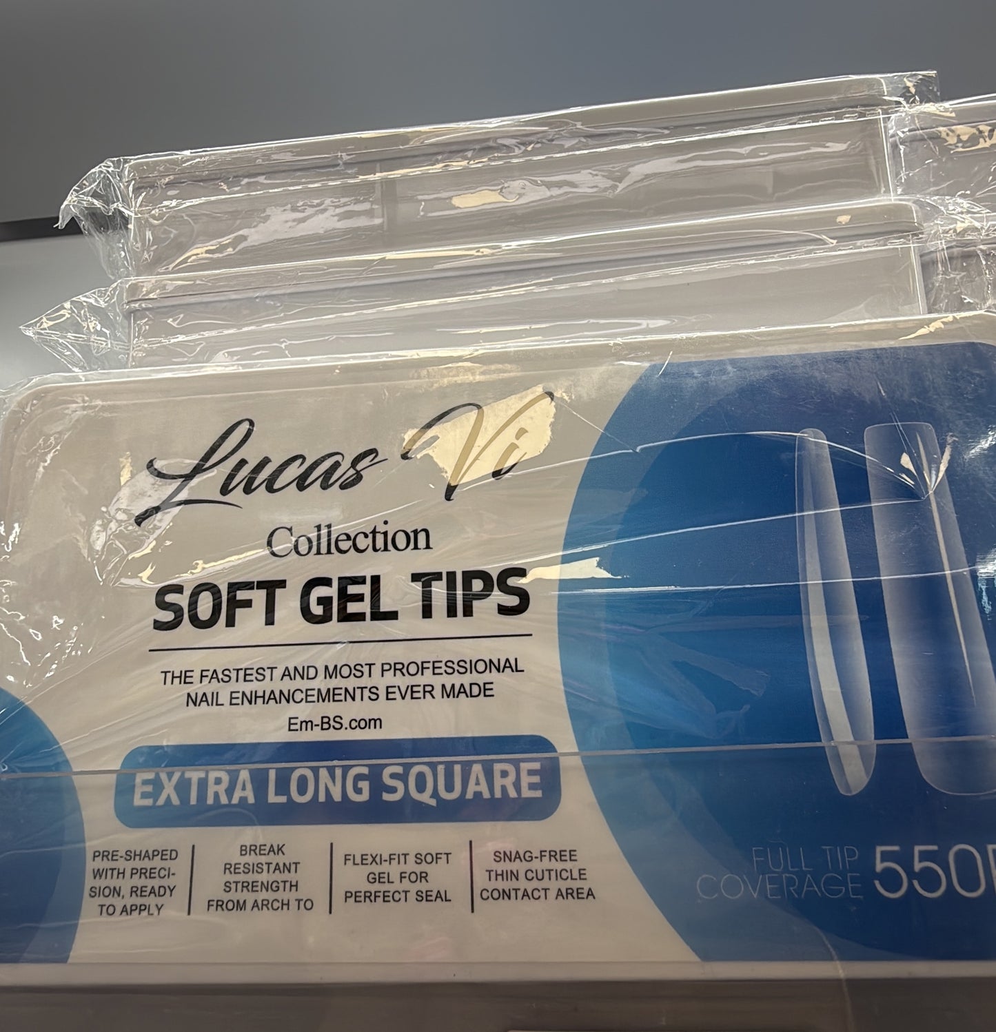 Lucas Vi collection blue box x-long square