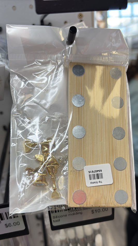 Tip stand