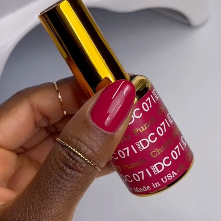 DC Gel Nail Polish 071 Cherry Punch