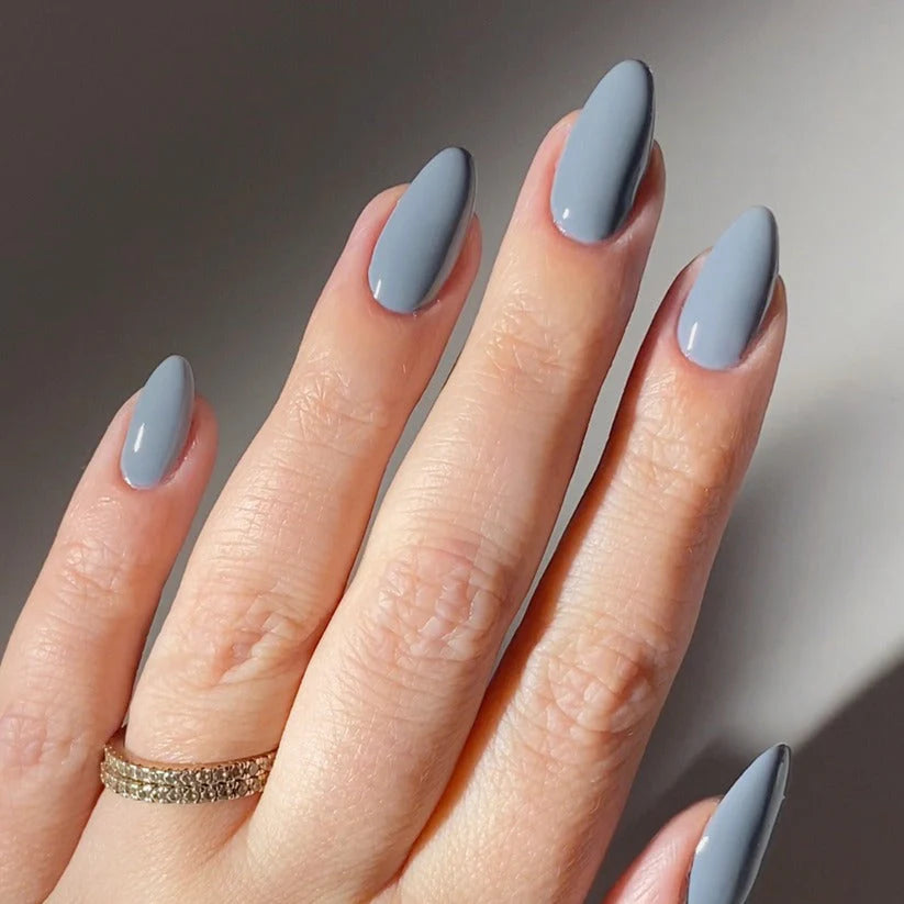 DND DIVA Gel and Lacquer Nail Polish Duo 259 Airy Daze