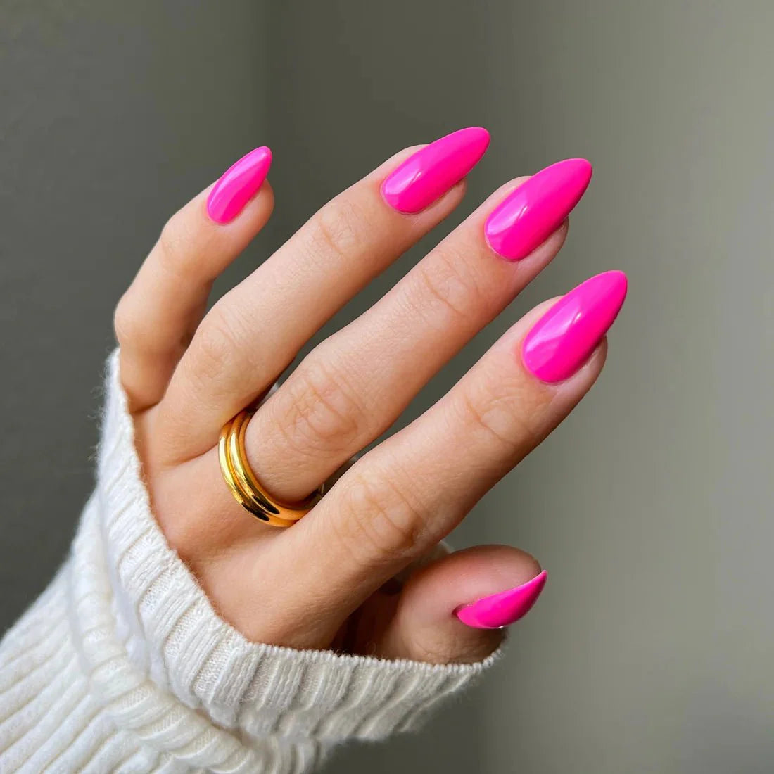 DND Gel Nail Polish 558 Cherry Blossom