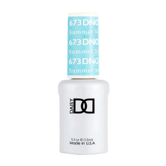 DND Gel Nail Polish 673 Summer Sky