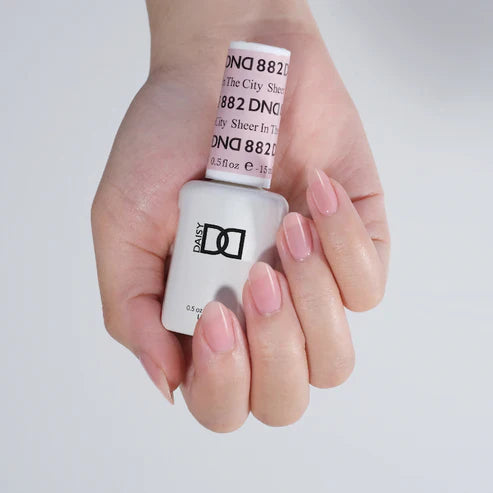 DND Gel Nail Polish 882 Sheer In The City