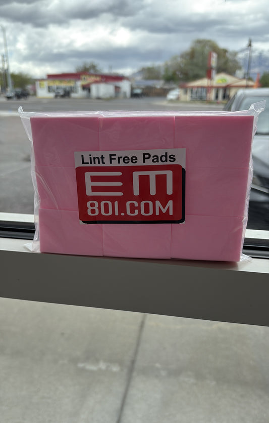 Em Beauty pink lint free wipes pack