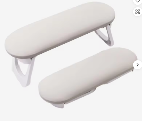 Foldable hand pillow white