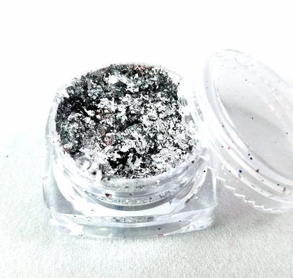 Metallic flakes