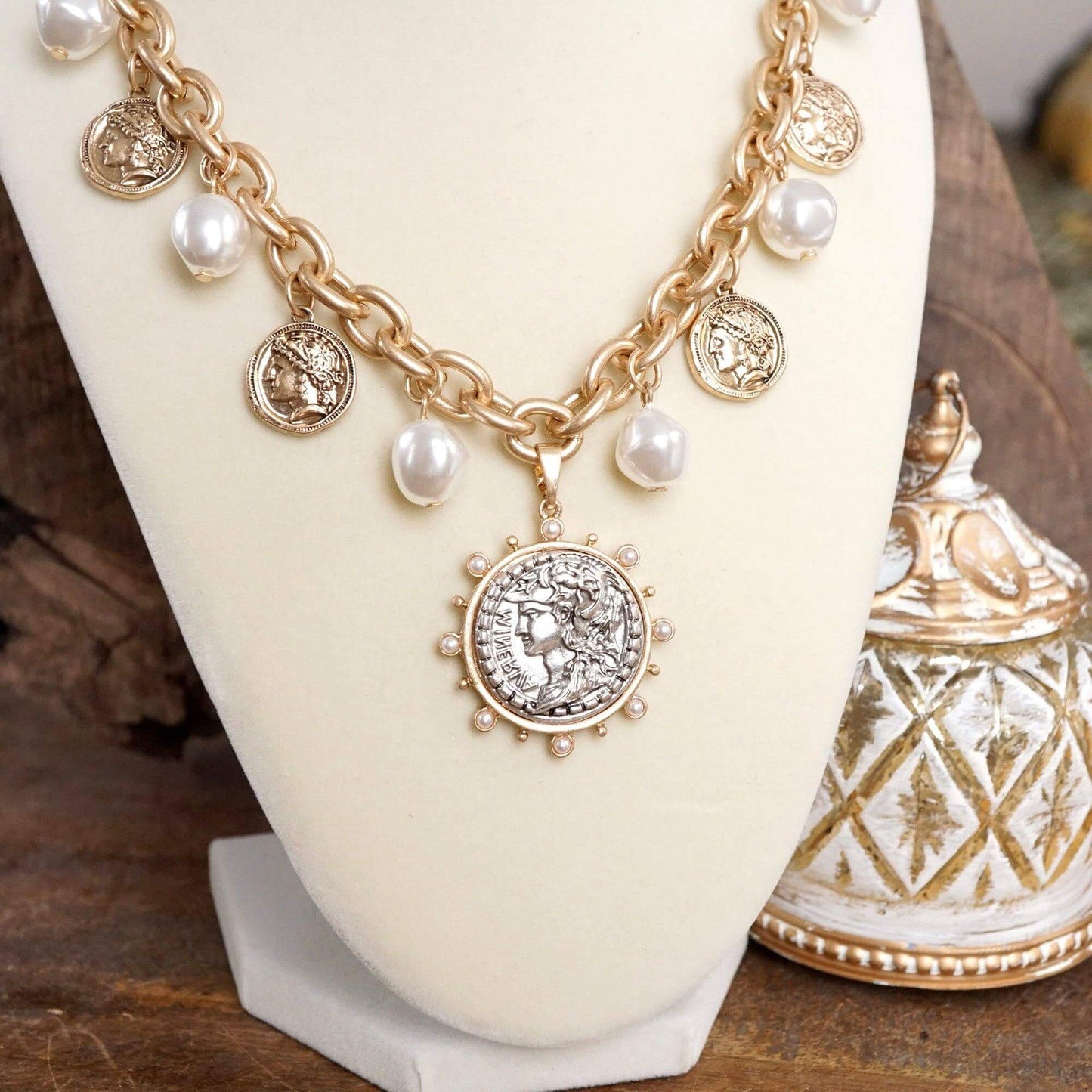 Pearl Charm