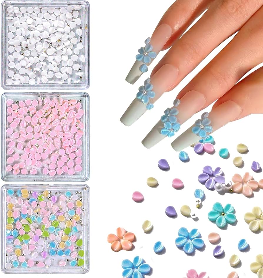 Small charms pack white petals